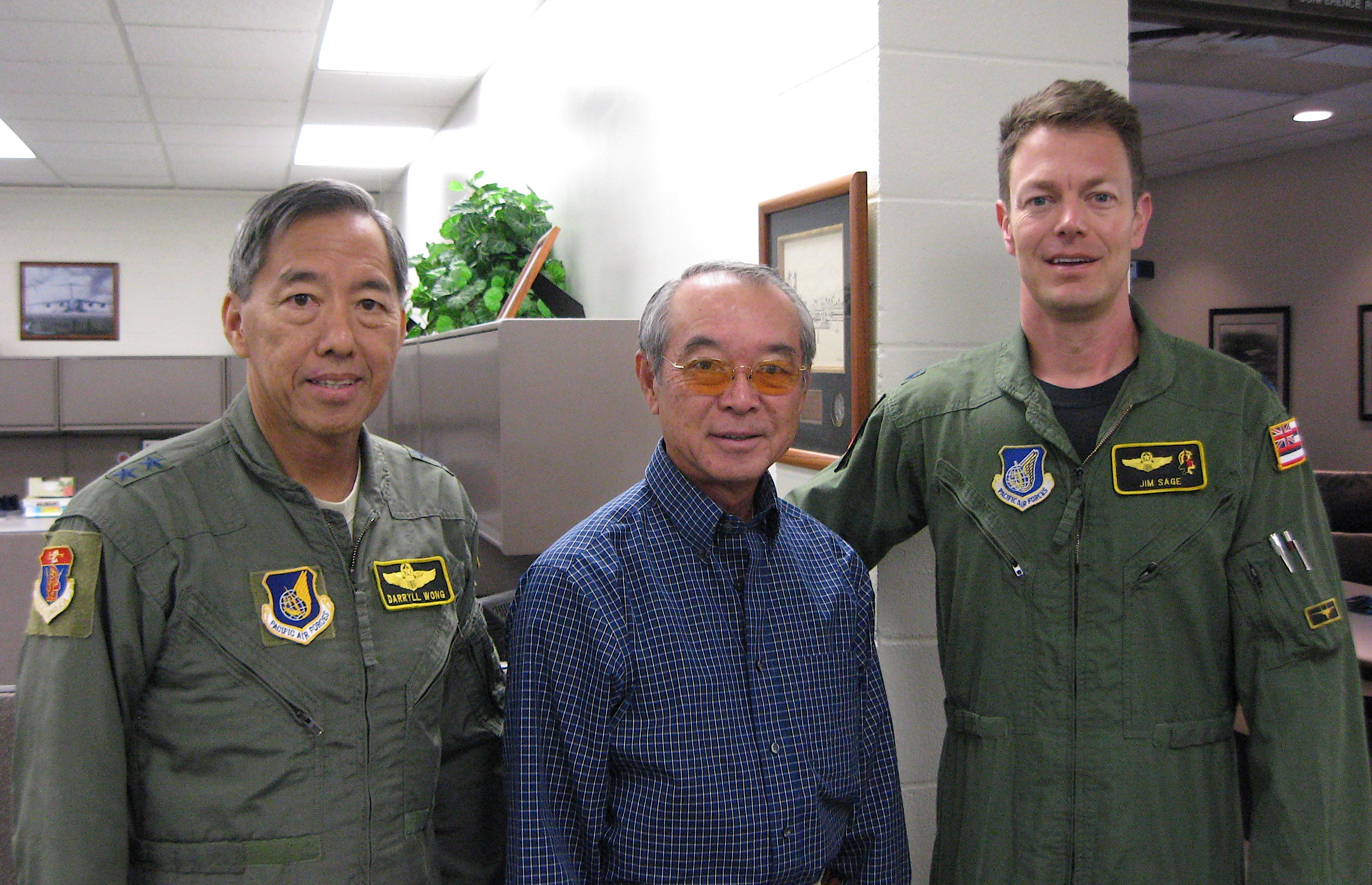 Hiang Commander Check Six – 2010: HIANG Commanders Briefing | Retiree News